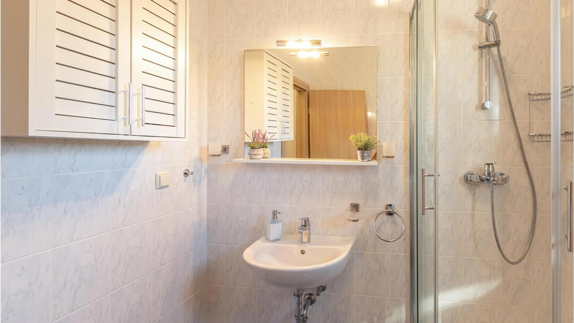 Holiday home Cozy Home In Maslenica With Wifi