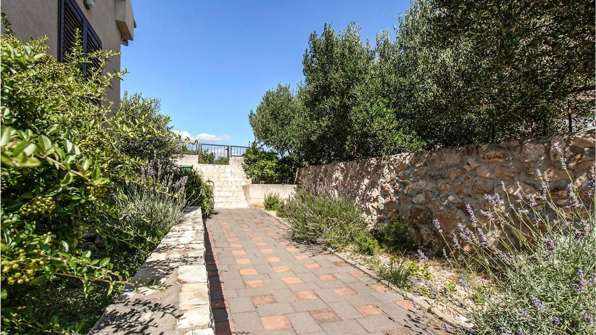 Cozy Home In Maslenica With Wifi Holiday home